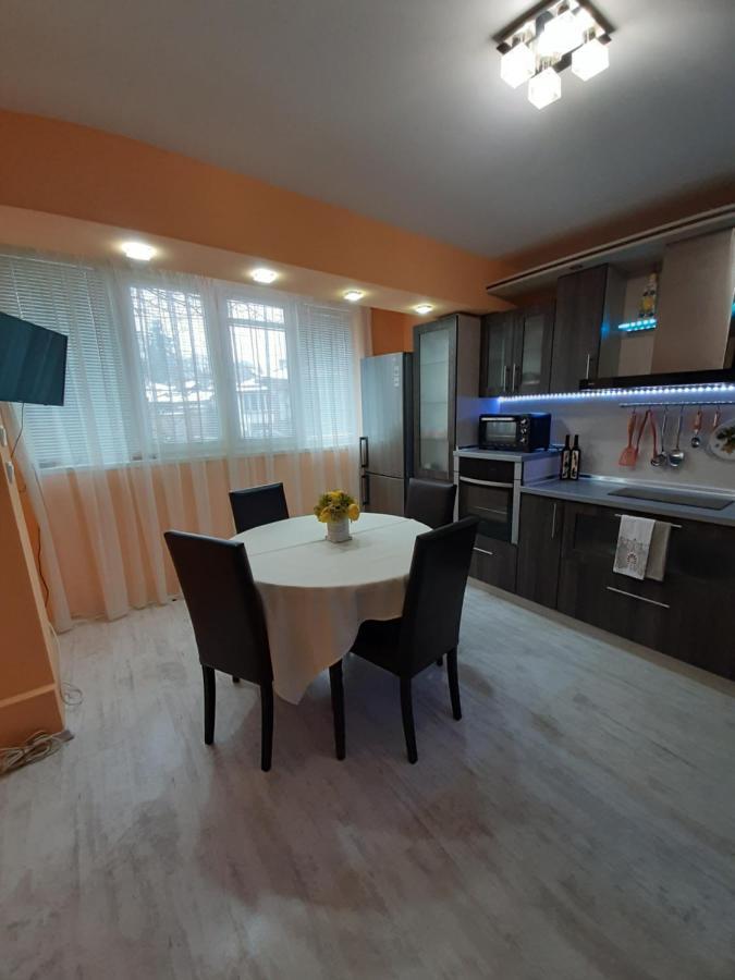 Luny Apartment Ruse Exterior foto